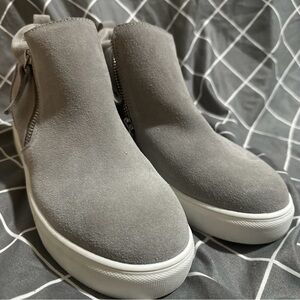 Steve Madden Gray High-Top Sneakers